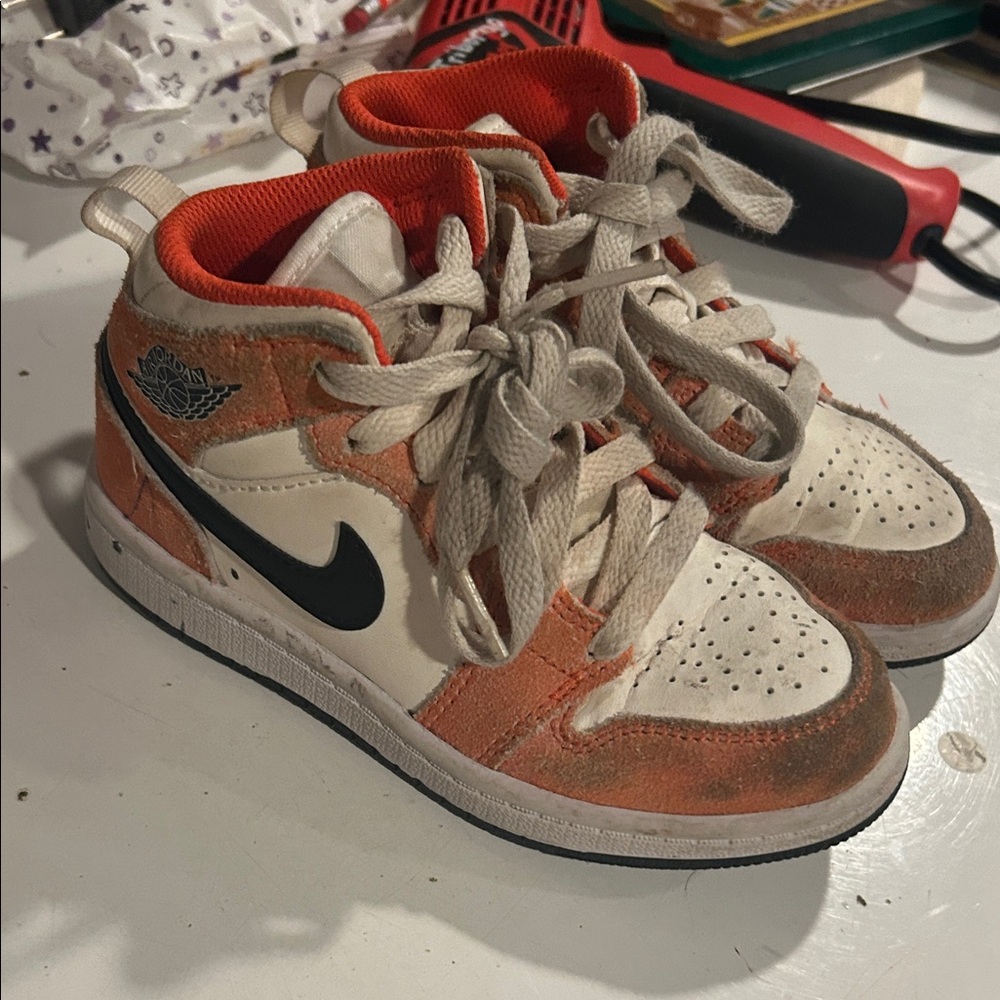 Nike Kids' Orange and Cream Sneakers